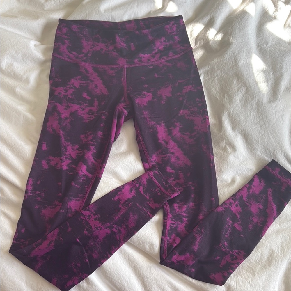 Lululemon Athletica Purple Leggings with Tie-Dye Pattern